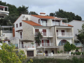  Apartments with a parking space Hvar - 11427  Хвар